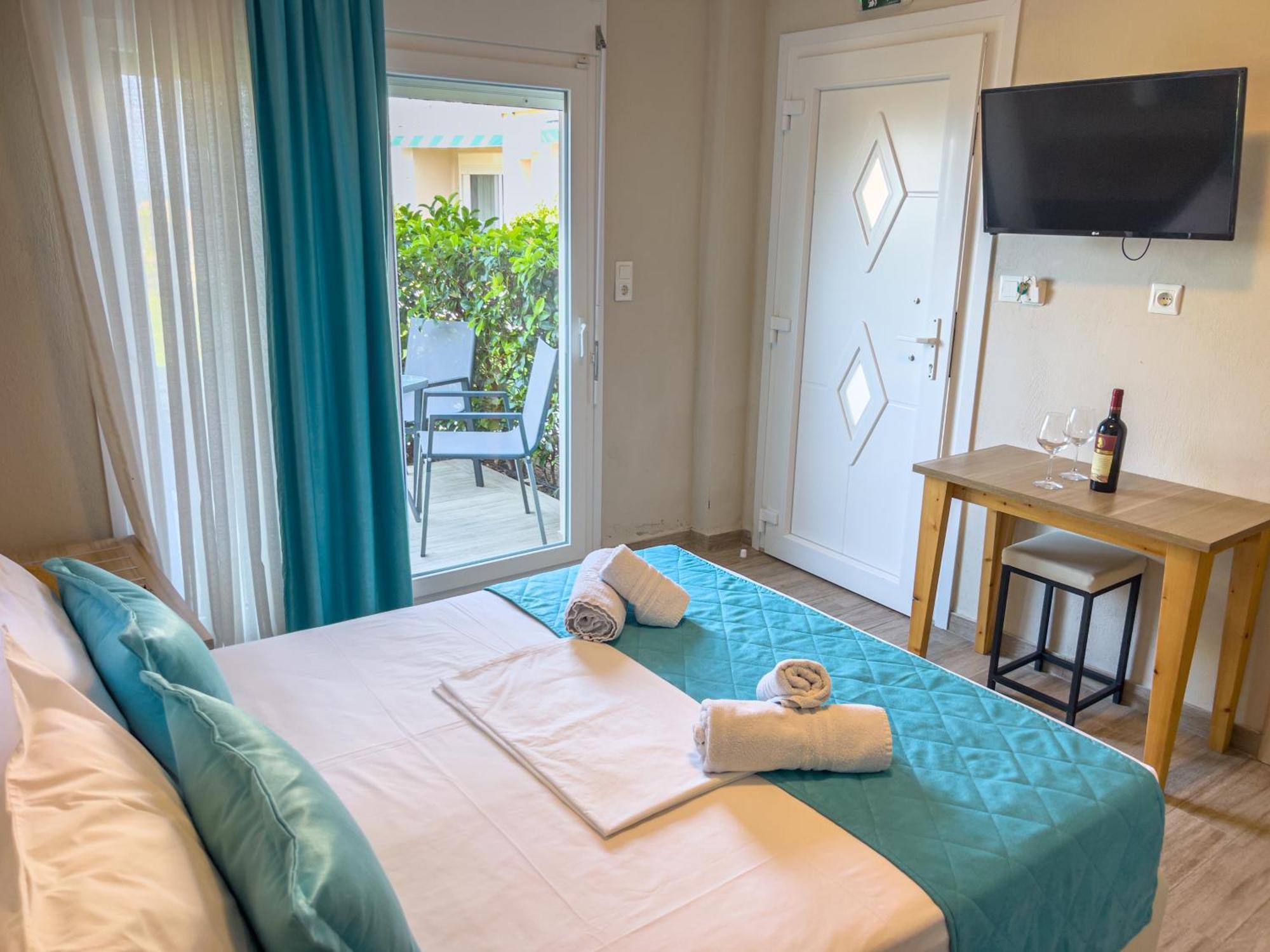Yalos Beach Maisonettes Skála Sotíros Zewnętrze zdjęcie