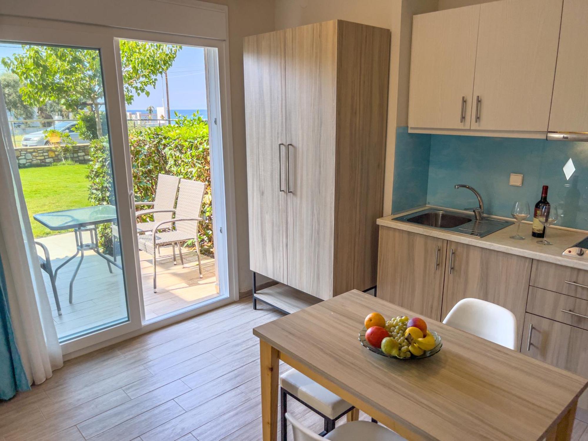 Yalos Beach Maisonettes Skála Sotíros Zewnętrze zdjęcie